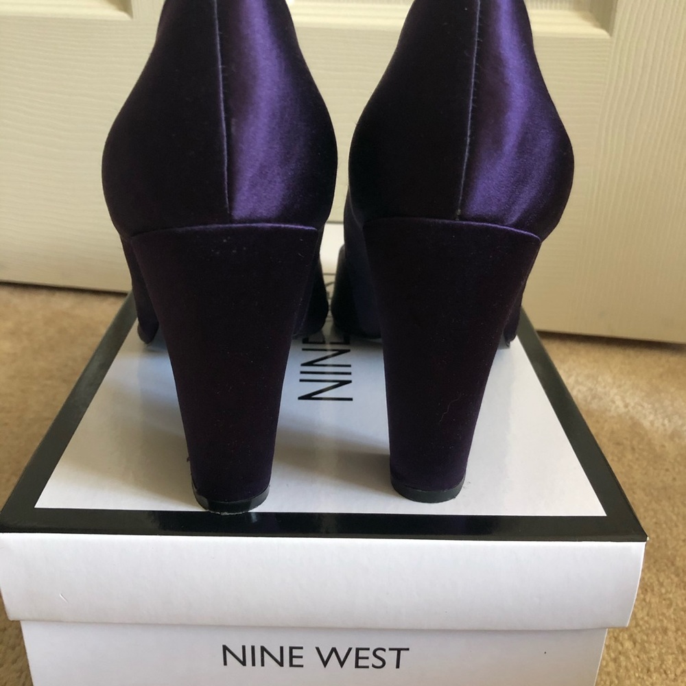 Nine West Menlo Heels - Picture 6 of 6